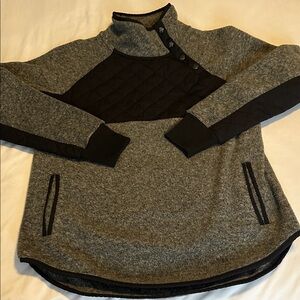 Abercrombie & Fitch Gray Quilted Pullover Never Worn